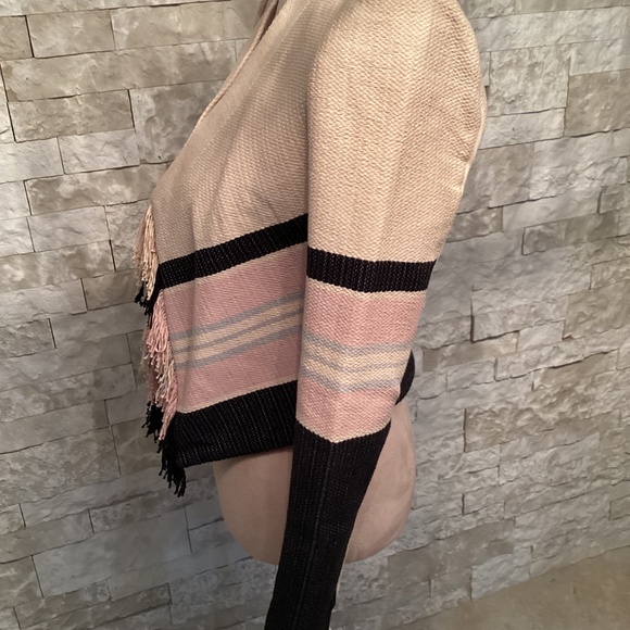 BCBG MaxAzria Walker Fringe Woven Jacket - Picture 5 of 13